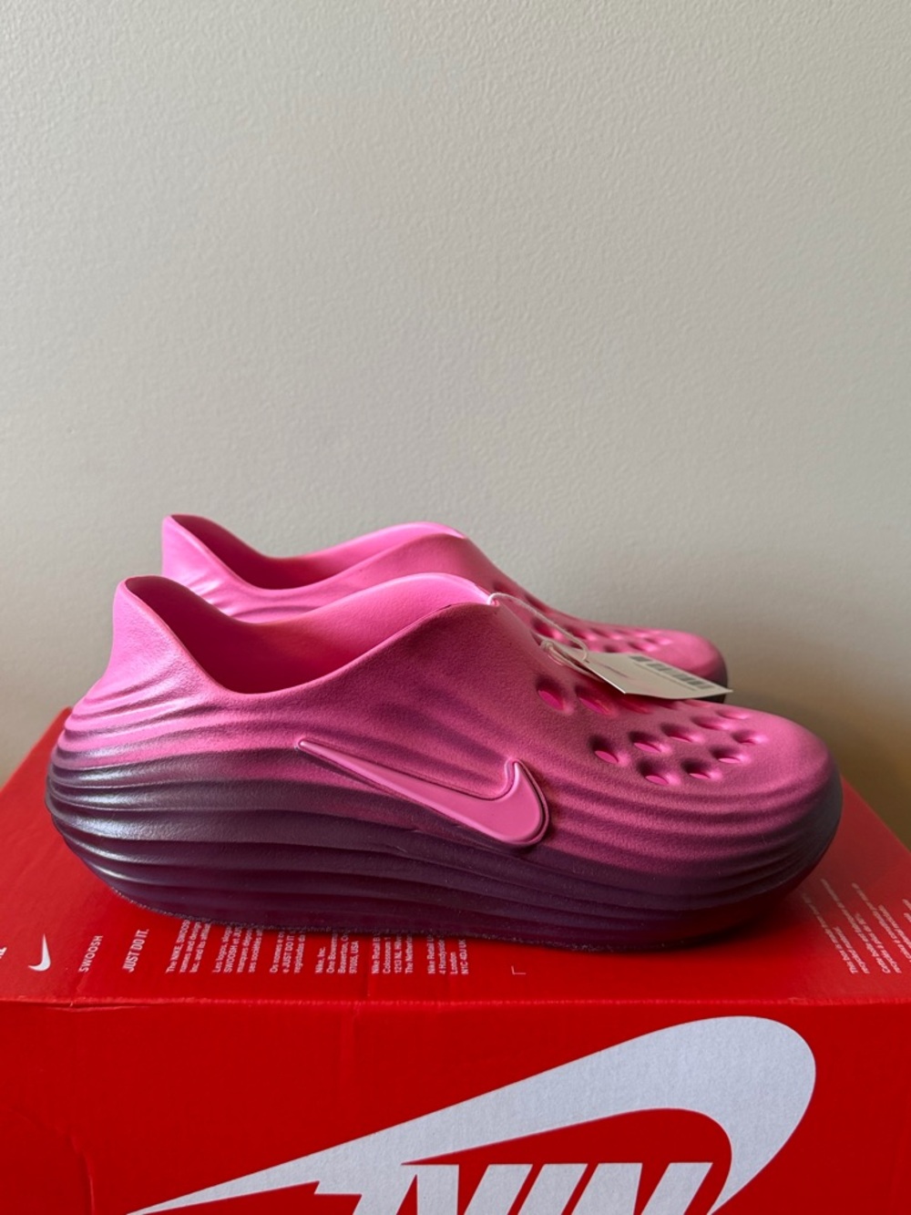 NIKE REACTX REJUVEN8 Bordeaux Pink HV5062-603 Women’s Size 6
